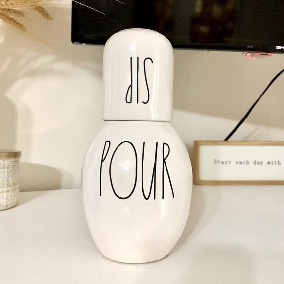 RAE & DUNN Bedside Water Carafe - Picture 1 of 5